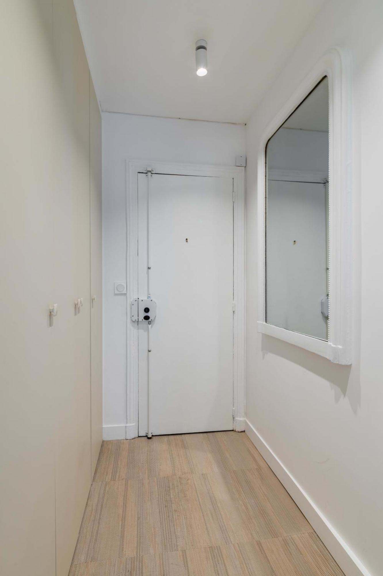 Grand Studio Refait A Neuf Paris 16 - 4P - Flat-Guest Esterno foto