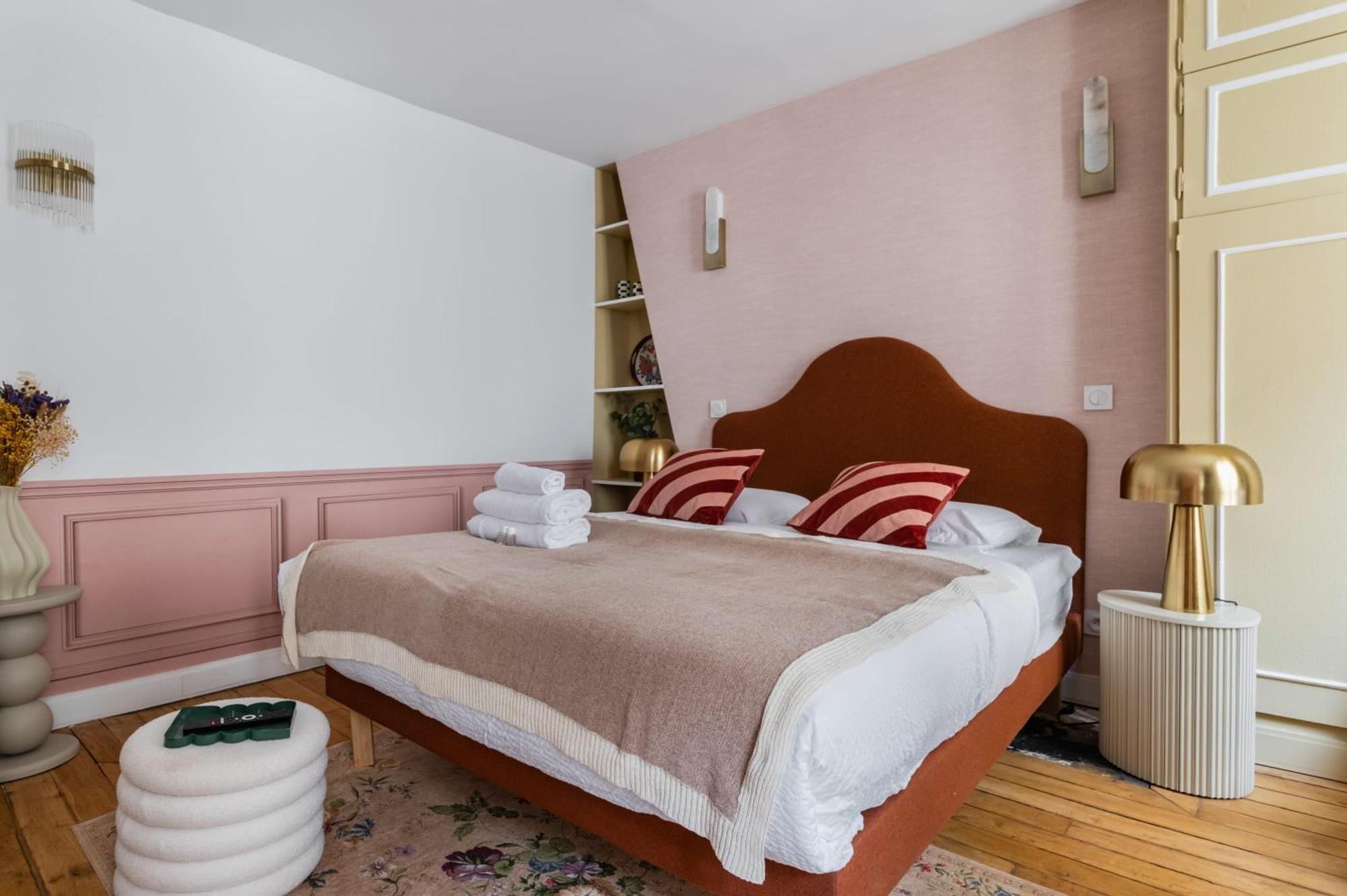 Grand Studio Refait A Neuf Paris 16 - 4P - Flat-Guest Esterno foto