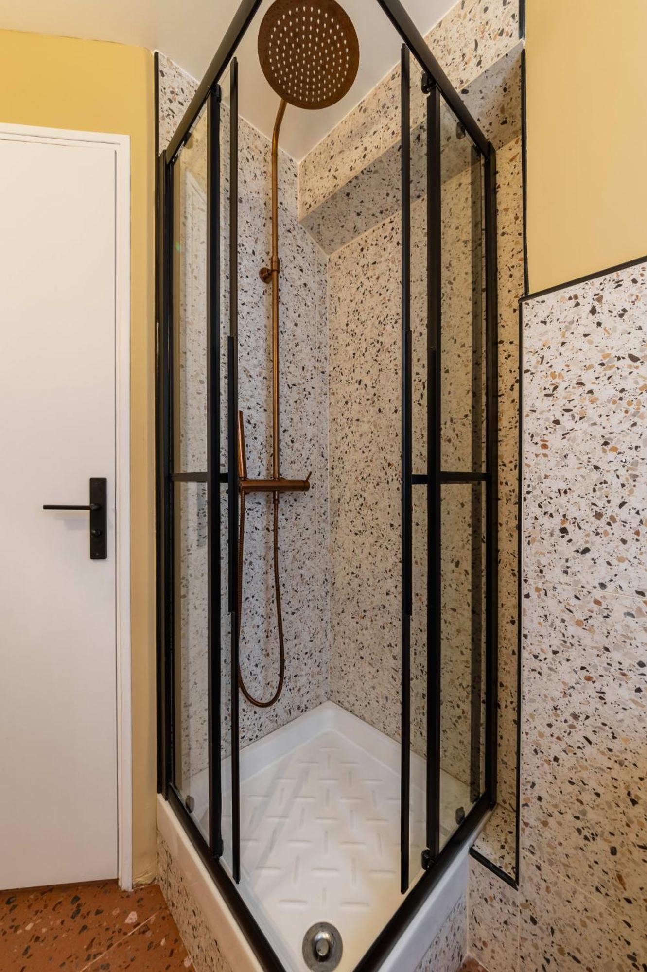 Grand Studio Refait A Neuf Paris 16 - 4P - Flat-Guest Esterno foto